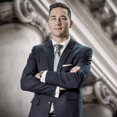Adwokat Michał Gajda